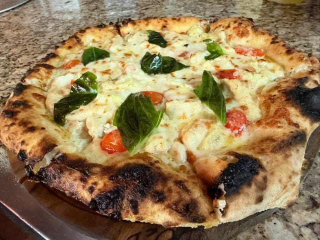 Pollo Al Fredo Wood Fire Piza.