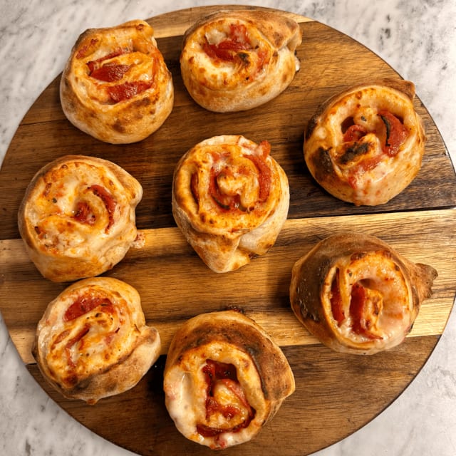 6x Pepperoni Pinwheel.