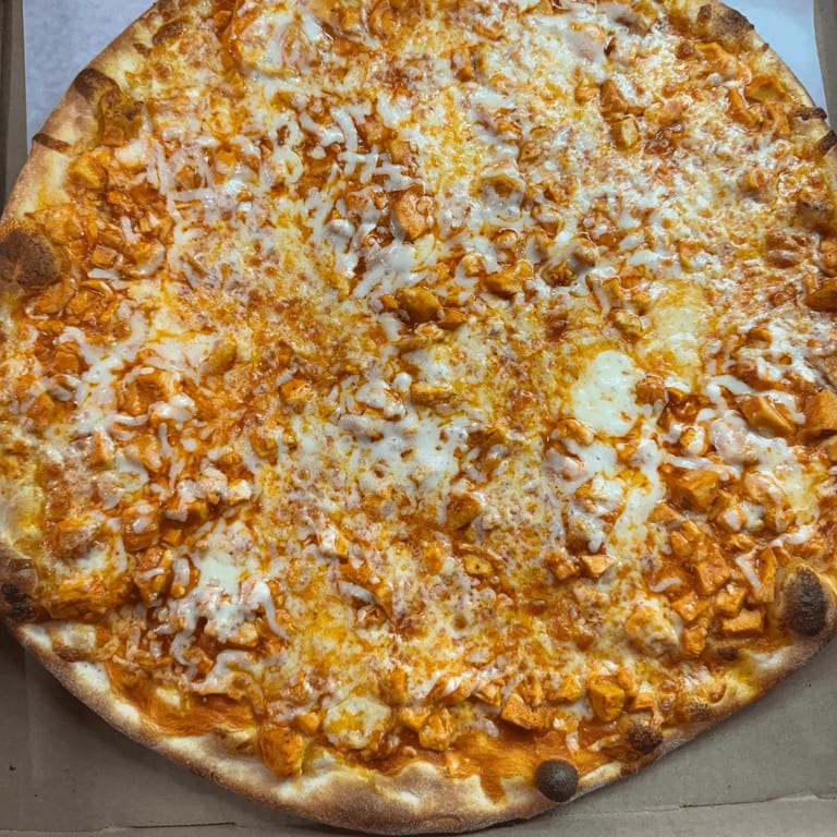 Buffalo Chicken Pizza Delight